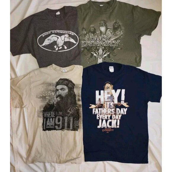 Duck Dynasty Other - (4) Med/LG Vintage Duck Dynasty T-Shirts Gildan Delta Pro & Alsytle